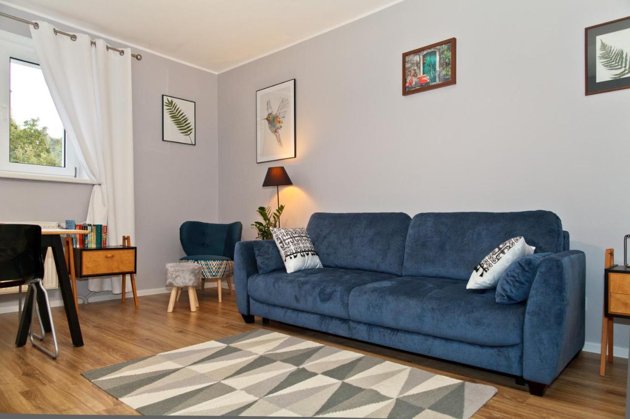 Old Town Apartment *
